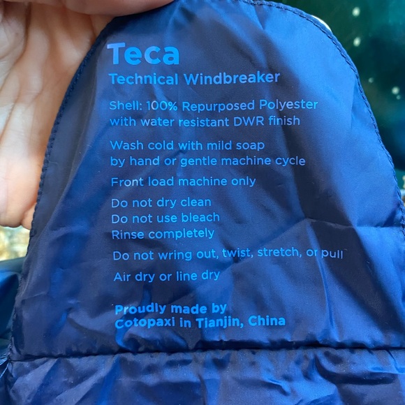 Cotopaxi Teca Windbreaker - Picture 4 of 7